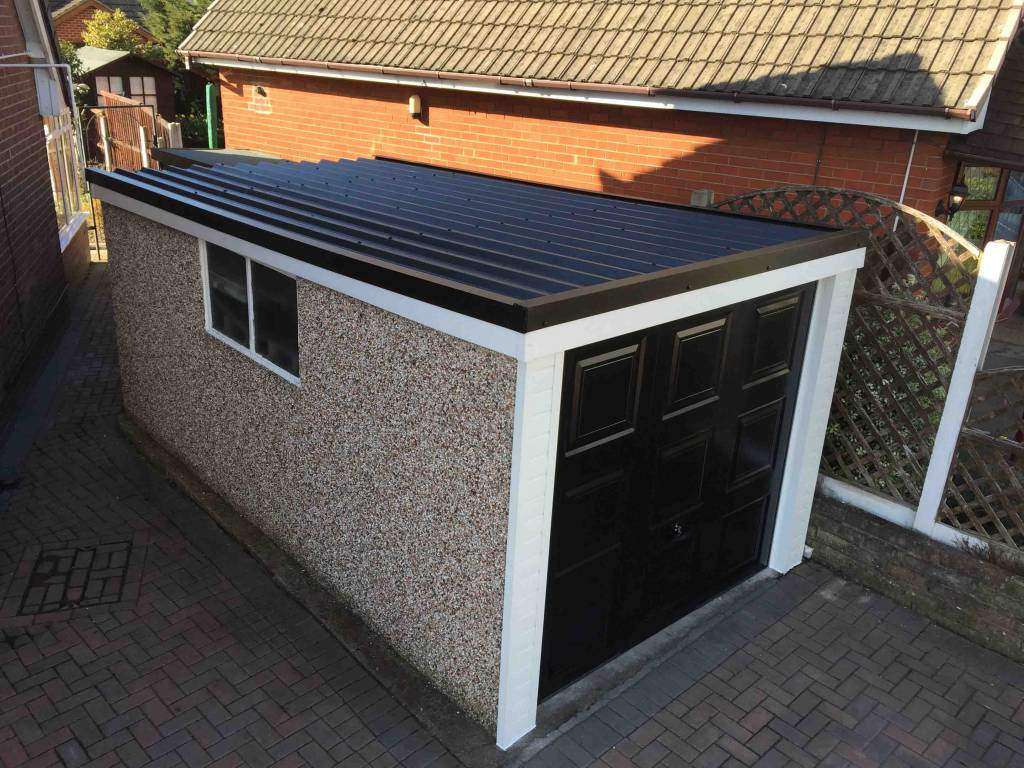 Single Garage with Anthracite Pent Garage Roof