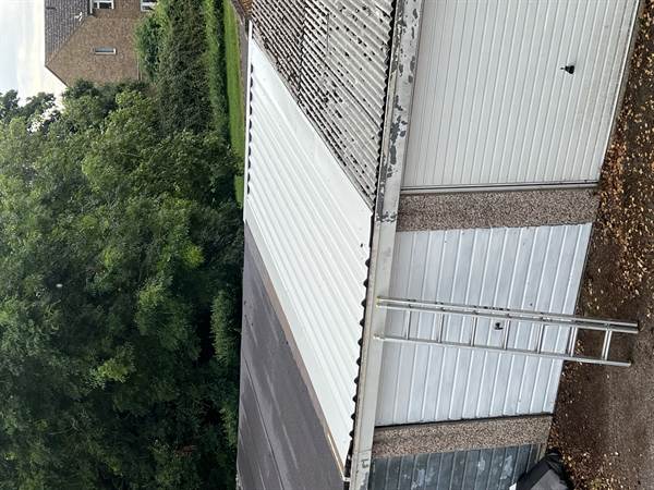 Attached Bank of Garages Bank of Attached Garages