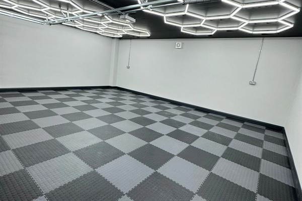 Garage Tile Flooring Tiled Garage Flooring